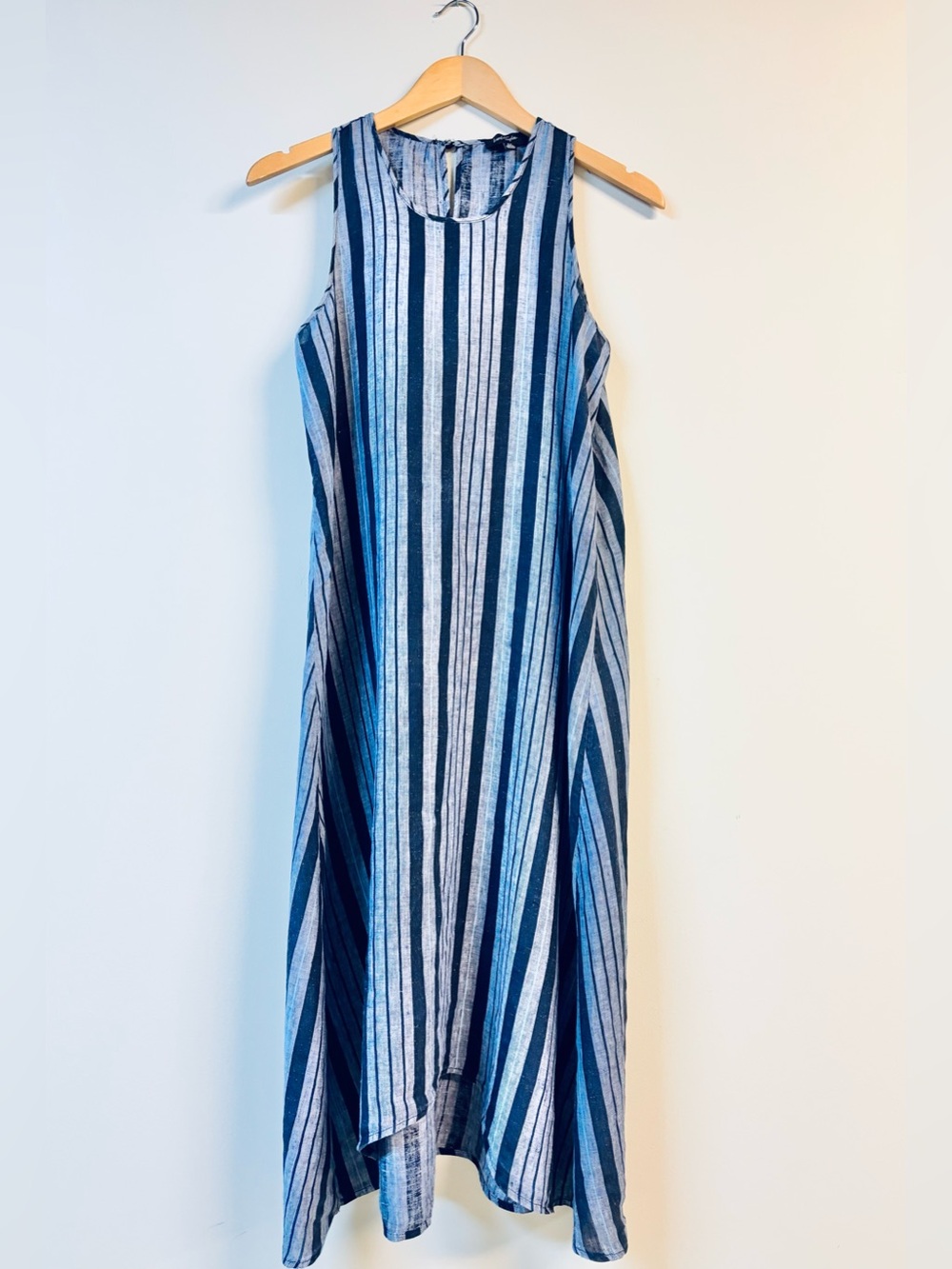 Lord & Taylor Sleeveless Blue Chambray Striped 100% Linen Maxi Dress Small
